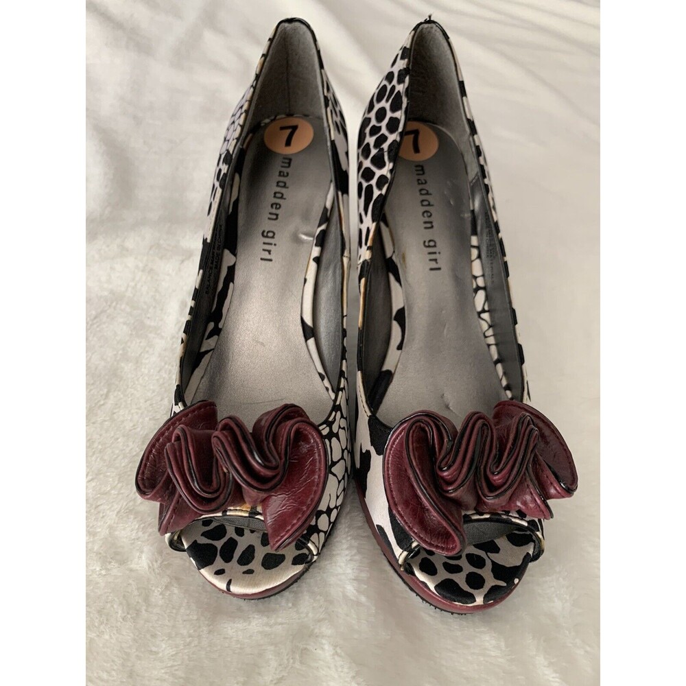 🔥 Steve Madden Girl Women's Shoes Size 7 Animal Print Pumps Peep-toe Bow